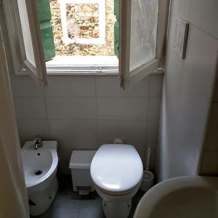 Canal View Apartamento *