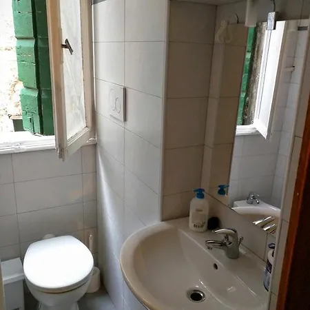 Canal View Apartamento