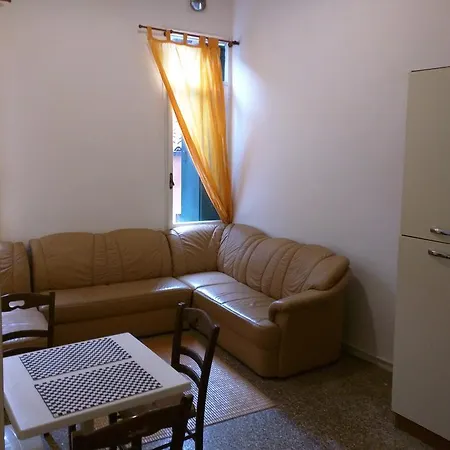 Canal View Apartamento